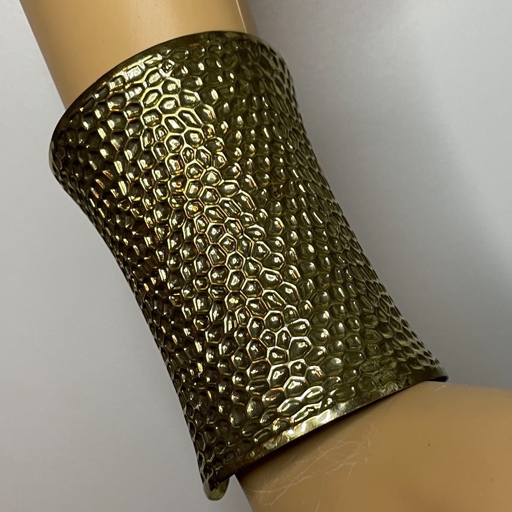 Vintage gold bras beaten metal 3” long cuff statement bracelet!